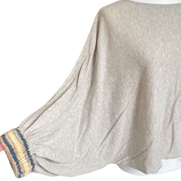 Zaket & Plover dolman batwing sleeve sweater. - Picture 5 of 12